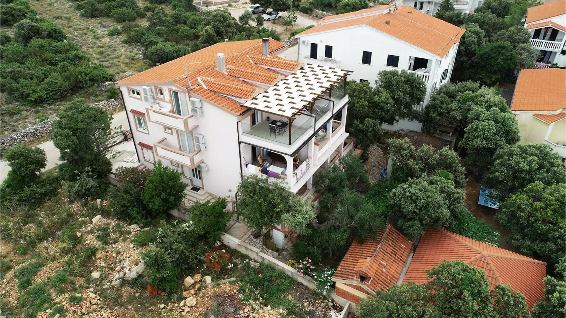 Awesome Apartment In Mandre With House Sea View